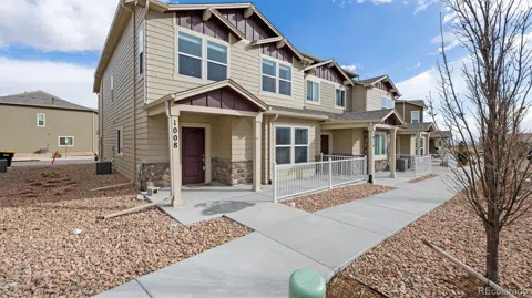1008 Petra Heights