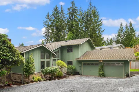 21923 49th Avenue SE