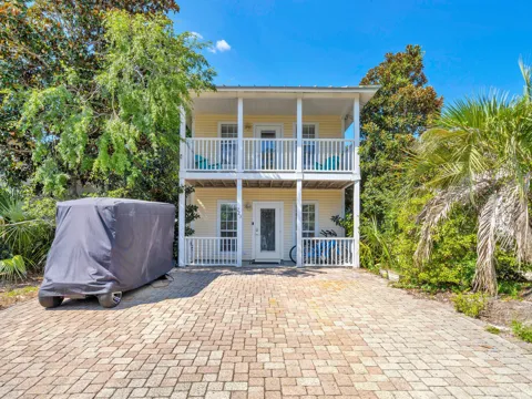 223 Redfish Circle