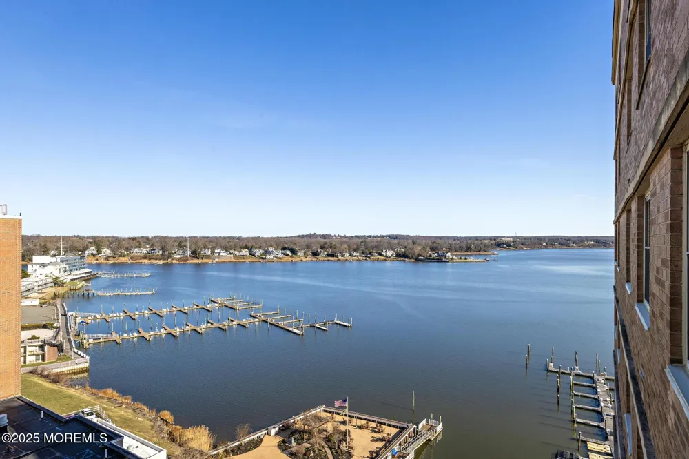 28 Riverside Avenue #10M