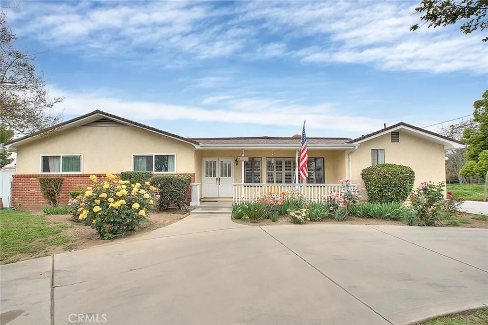 3946 Philadelphia Street