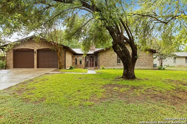 1639 AUTUMN WOODS ST San Antonio, TX 78232