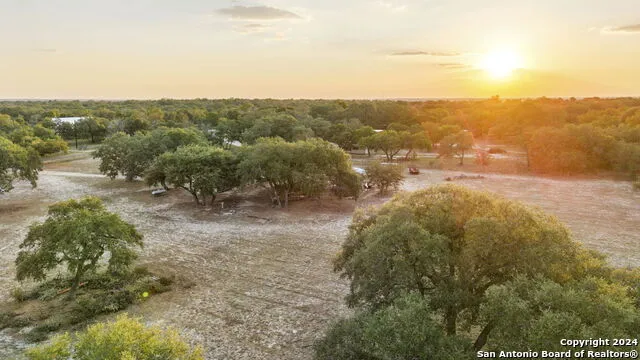 216 County Road 6815 Natalia, TX 78059