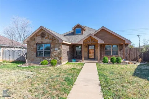 3733 Kallies Cove