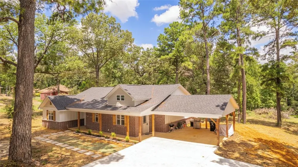 3670 County Road 2202 Palestine, TX 75803