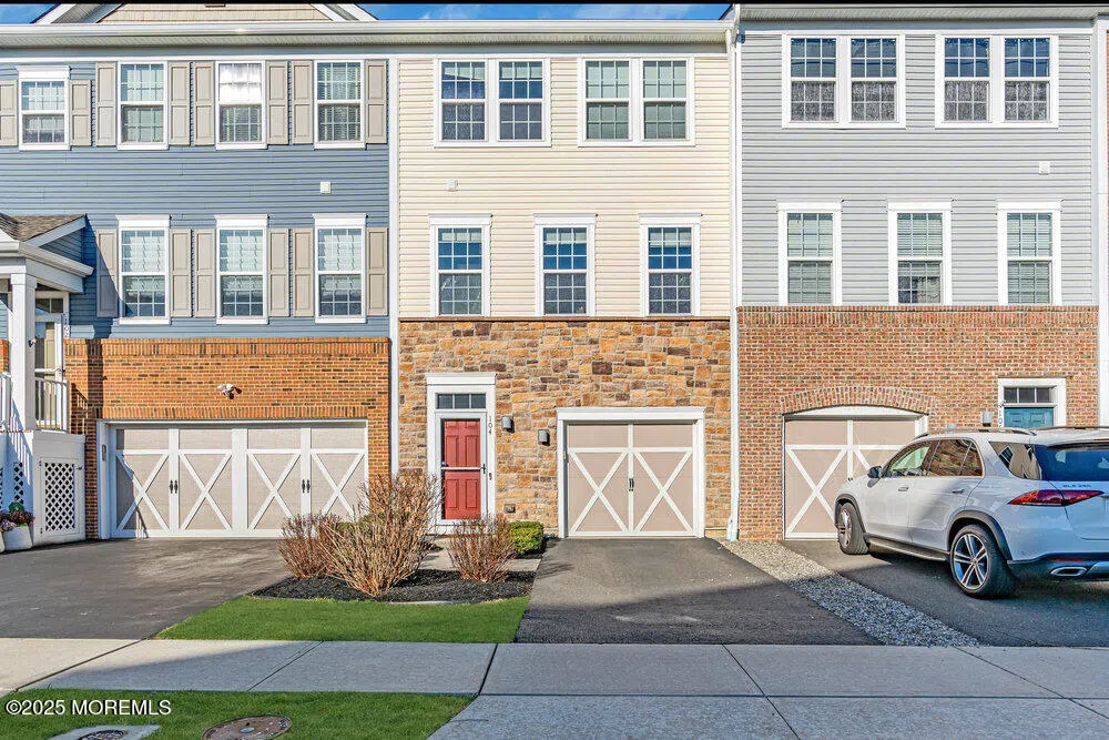 104 Waypoint Drive Eatontown, NJ 07724