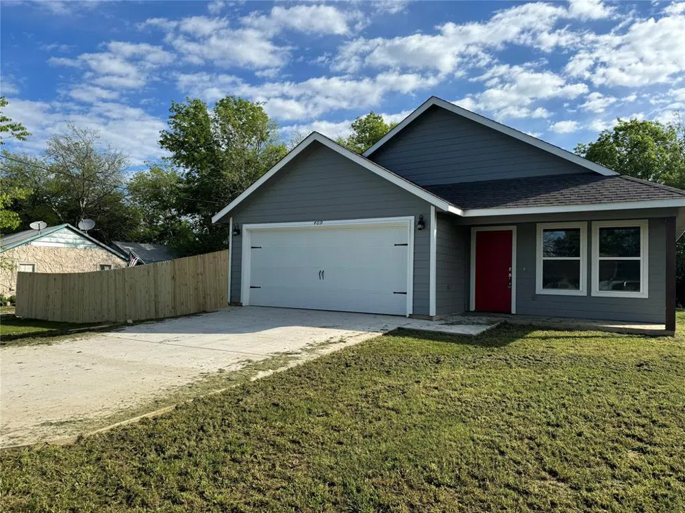409 S Colorado Street Whitney, TX 76692