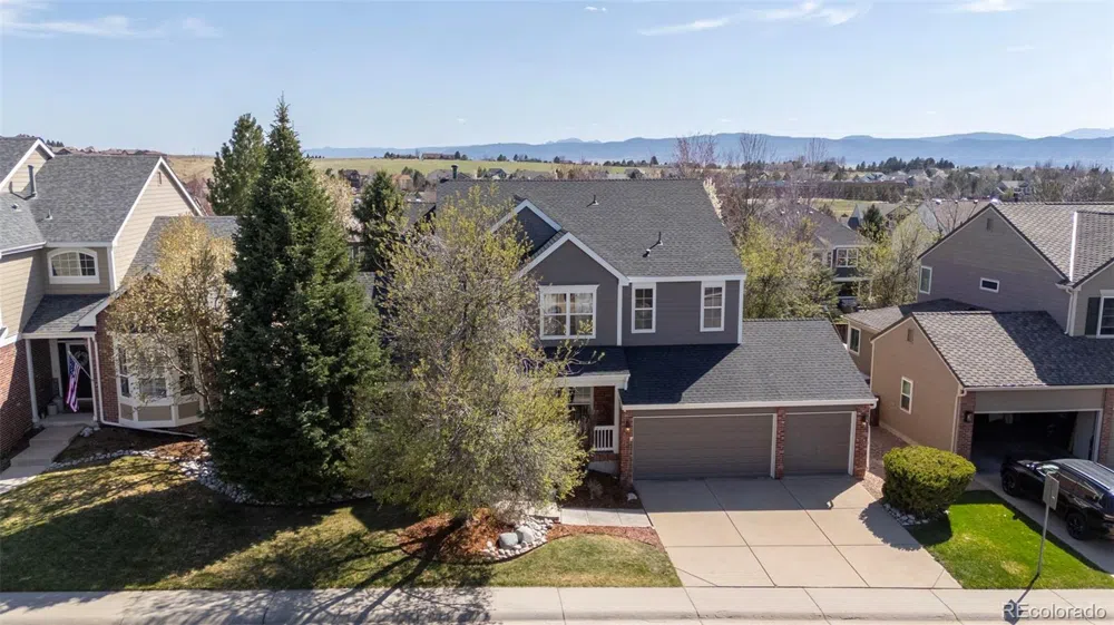 928 Shadowstone Drive