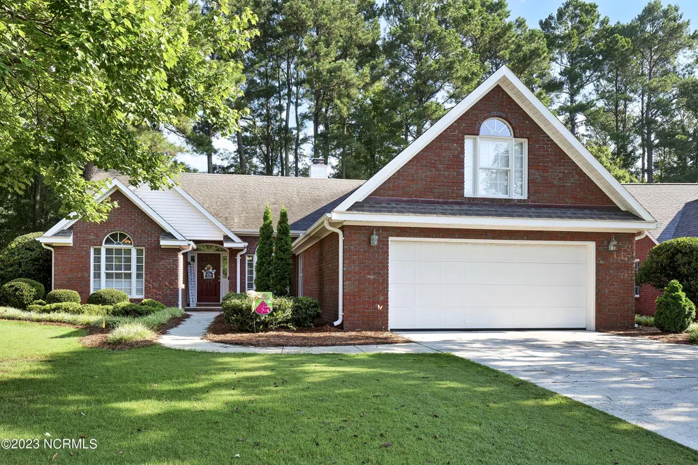 105 Candlewood Drive