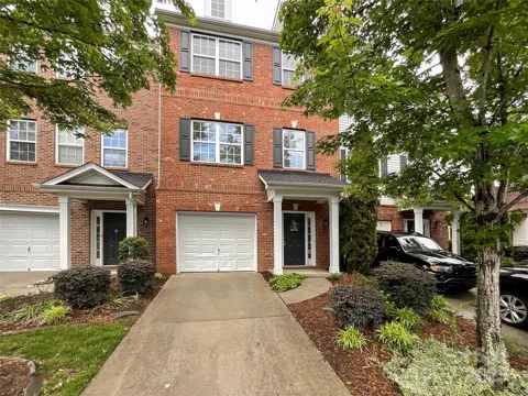 1295 Amber Ridge Road NW
