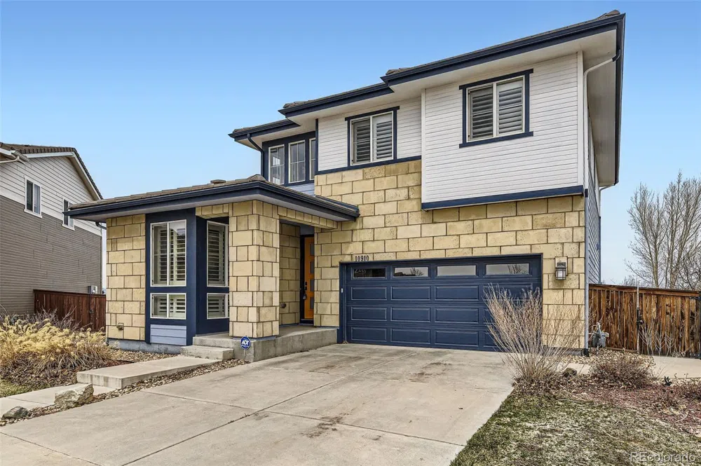 10910 Touchstone Loop