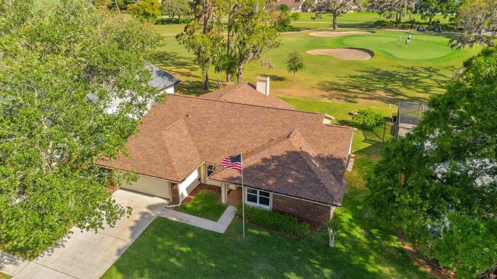 2618 CRESTFIELD DRIVE