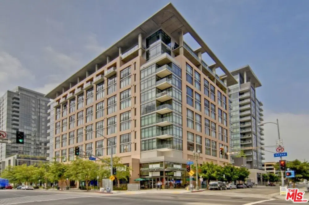 1111 S Grand Avenue #812