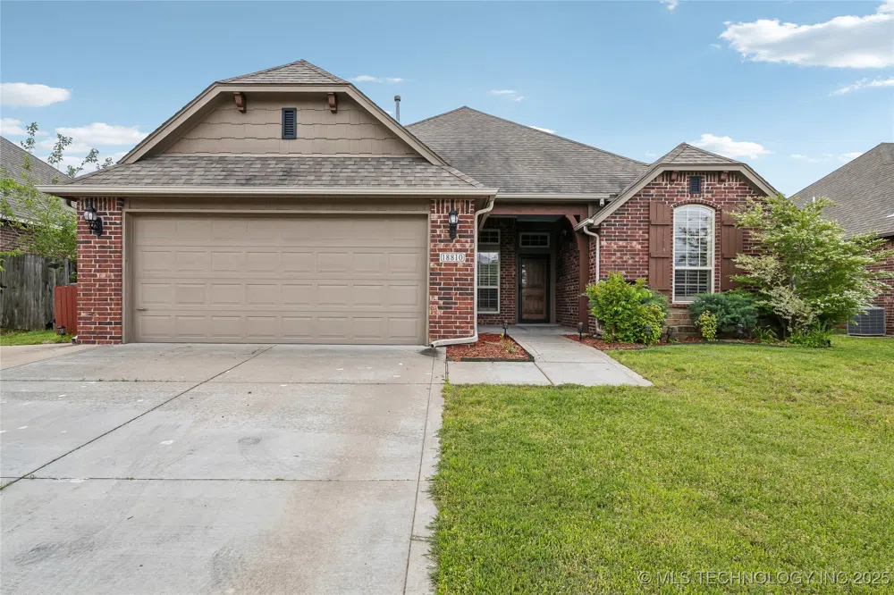 18810 E 48th Street S