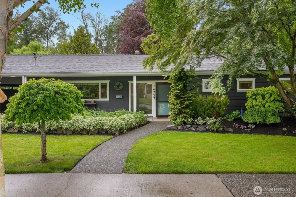 16727 45th Avenue NE