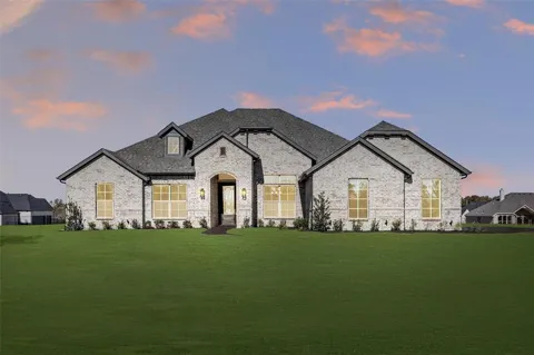 170 Waterview Drive