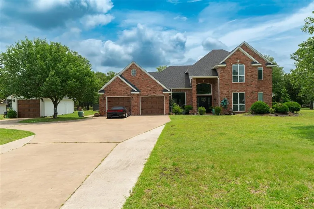 259 County Road 1995