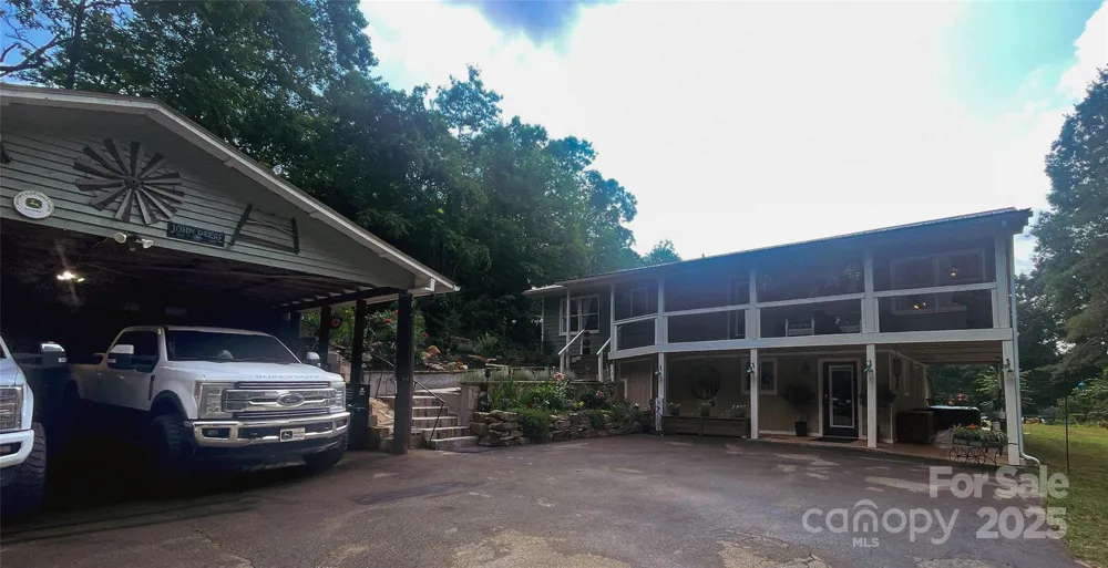 1845 Sanderstown Road