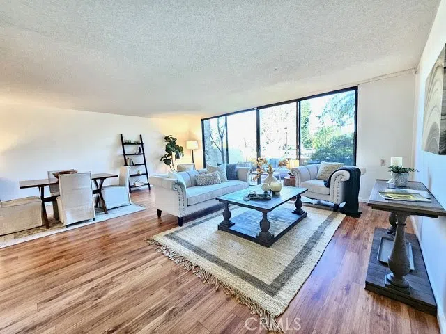 24055 Paseo Del Lago #104 Laguna Woods, CA 92637