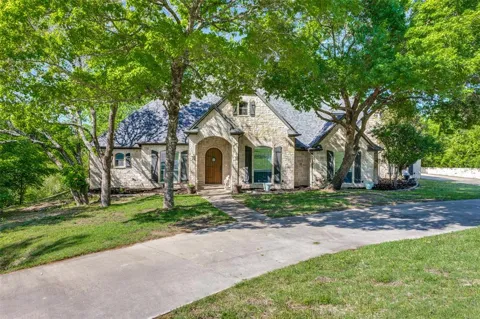 101 Crest Canyon Drive