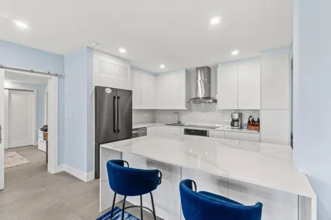 1299 S Ocean Boulevard #R-2