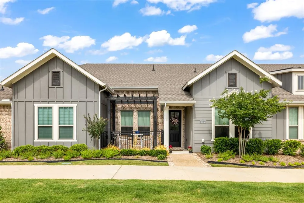 4507 Evening Elm Court