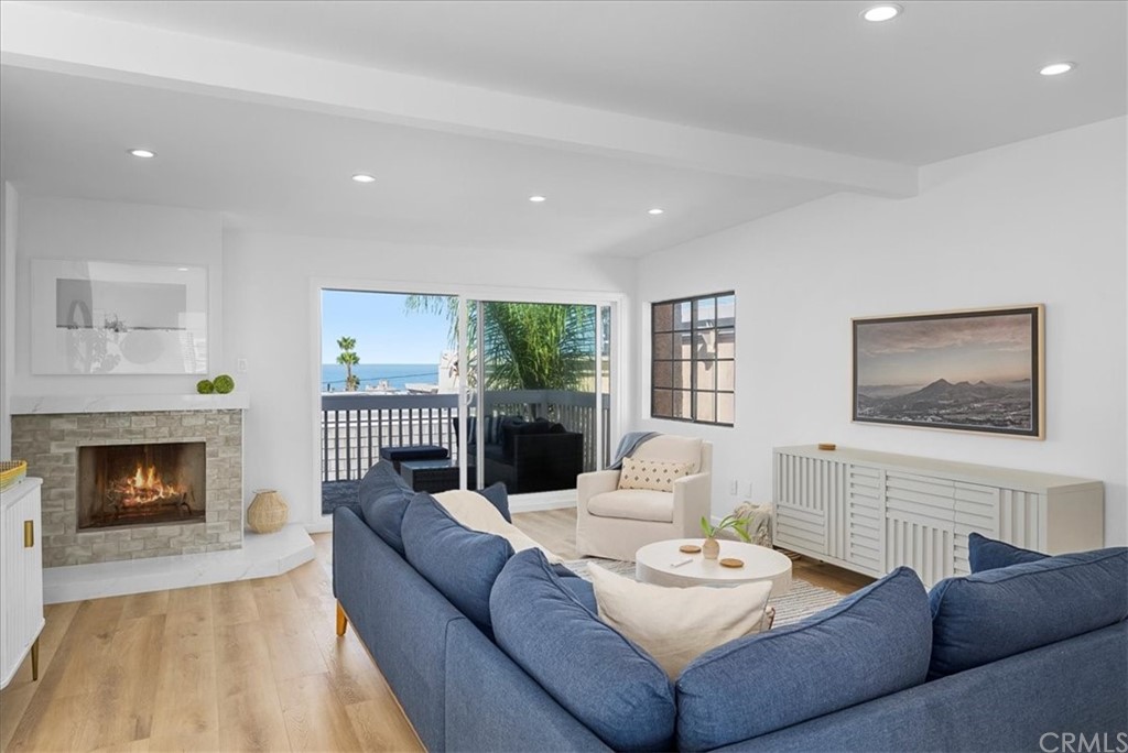 541 Monterey Boulevard