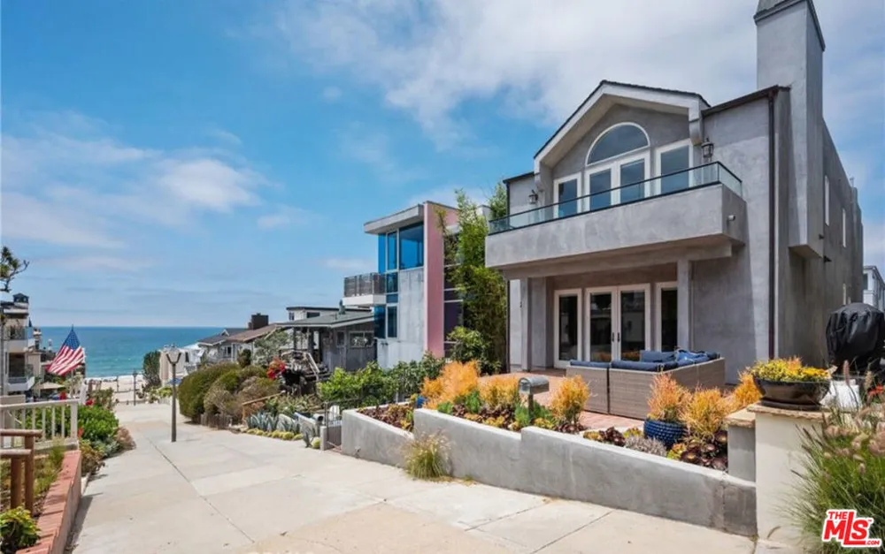 209 19th Street Manhattan Beach, CA 90266