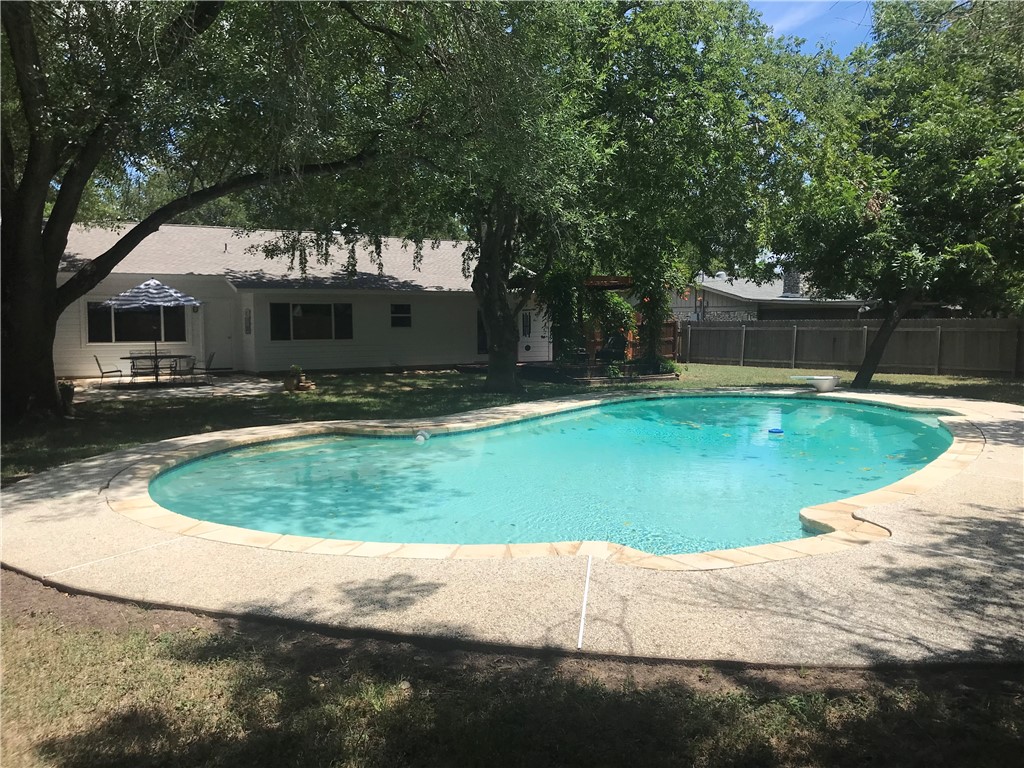 7716 Shoal Creek Boulevard