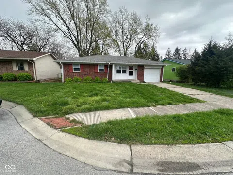 2453 Larnie Lane