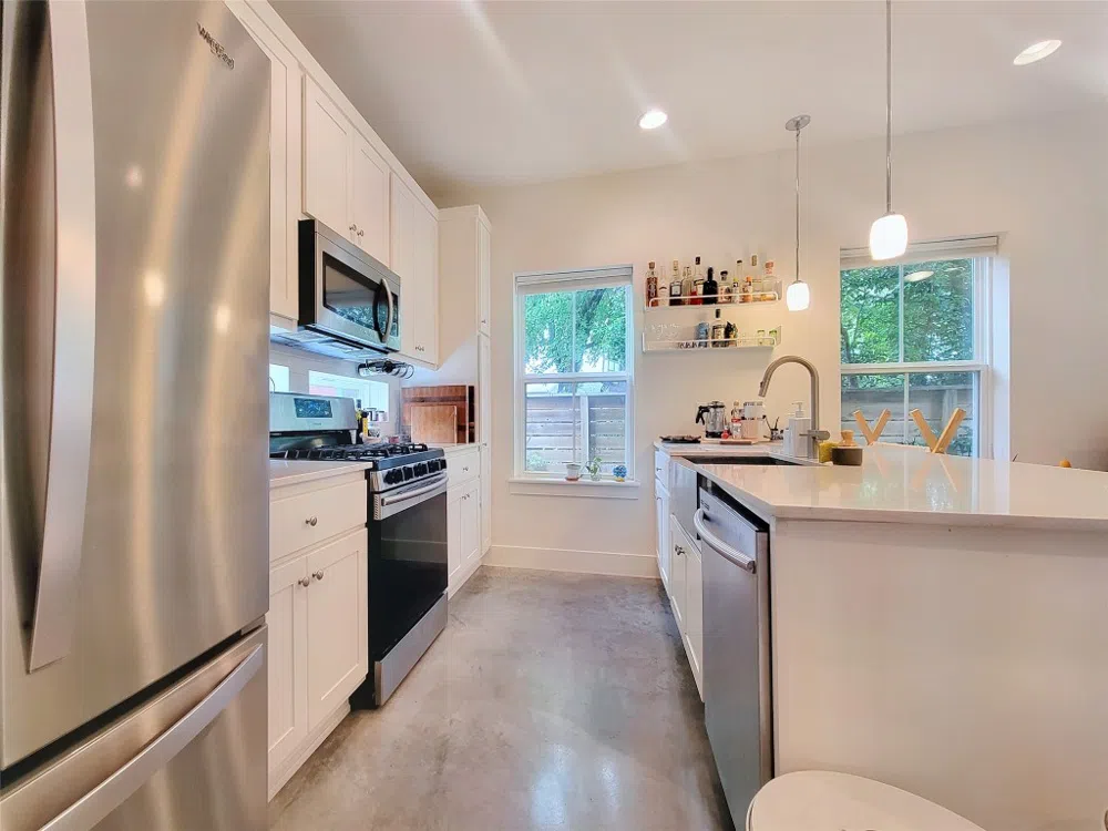 3012 E 14th 1/2 Street #B