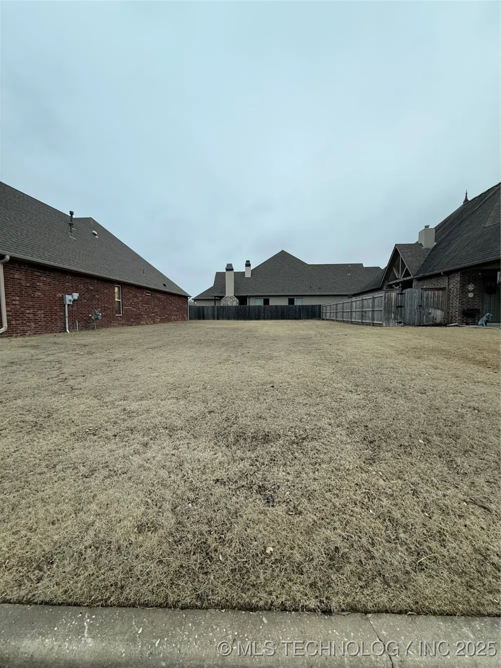 1563 S Hickory Street