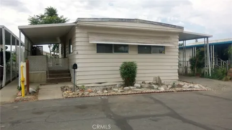 999 S Santa Fe Avenue #15