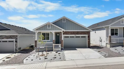 2143 Peralta Loop