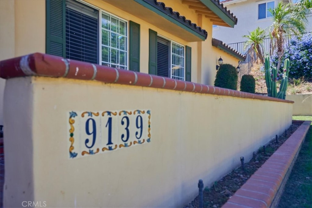 9139 Hidden Farm Road