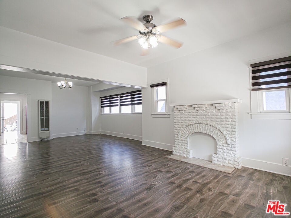 1235 W 39th Street #1235