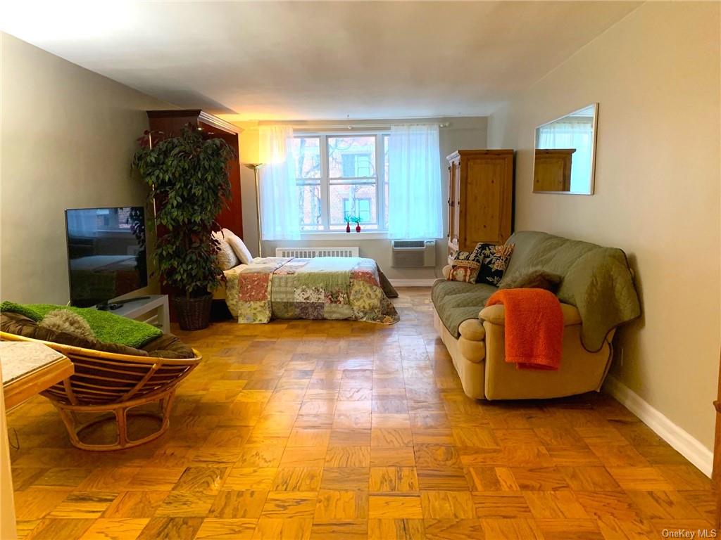 25 Franklin Avenue #5-H