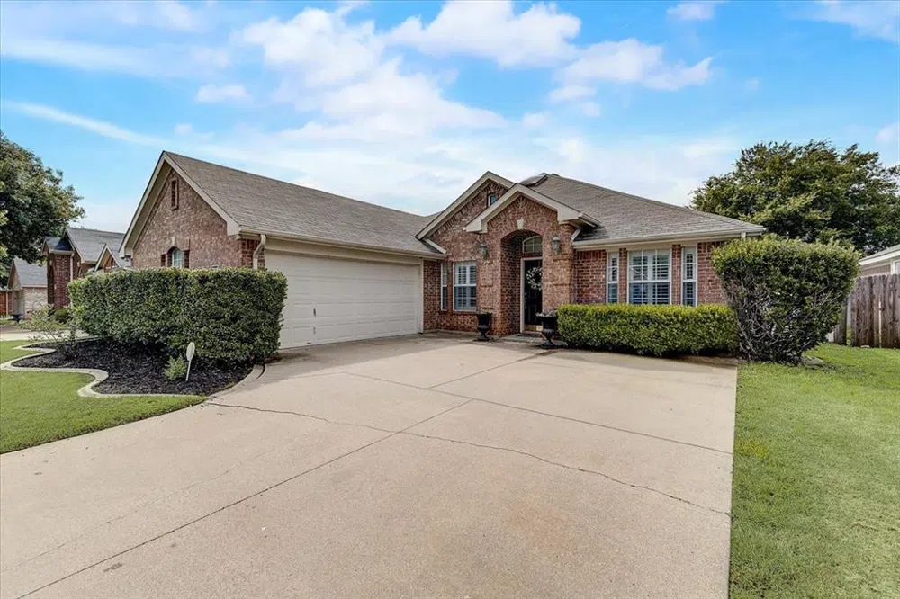 1129 Springhill Drive