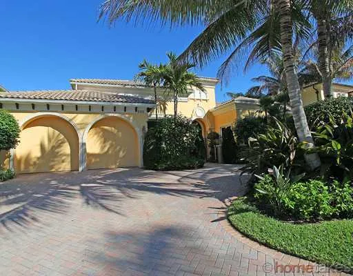 841 Harbour Isles Place