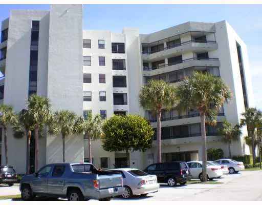 6463 La Costa Drive #702