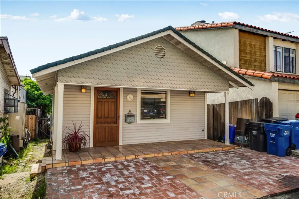 865 Loma Drive Hermosa Beach, CA 90254