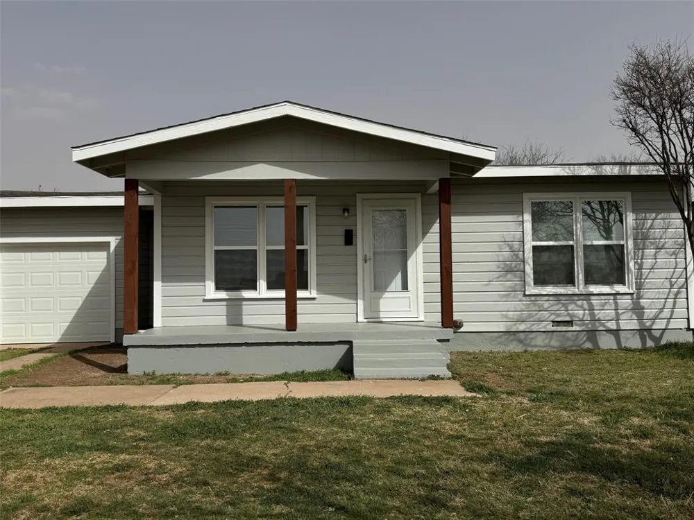 1041 S Crockett Drive Abilene, TX 79605