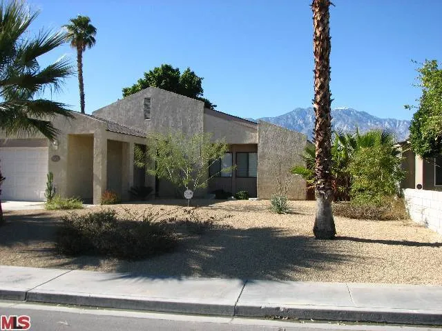 34431 SUNCREST DRIVE Cathedral City, CA 92234