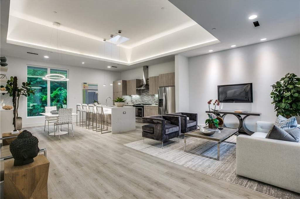 4711 Live Oak Street #4 Dallas, Texas 75204