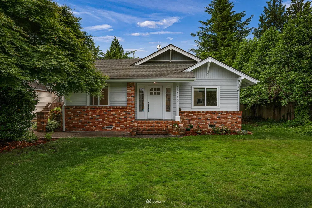 39165 SE Epsilon Street Snoqualmie, WA 98065