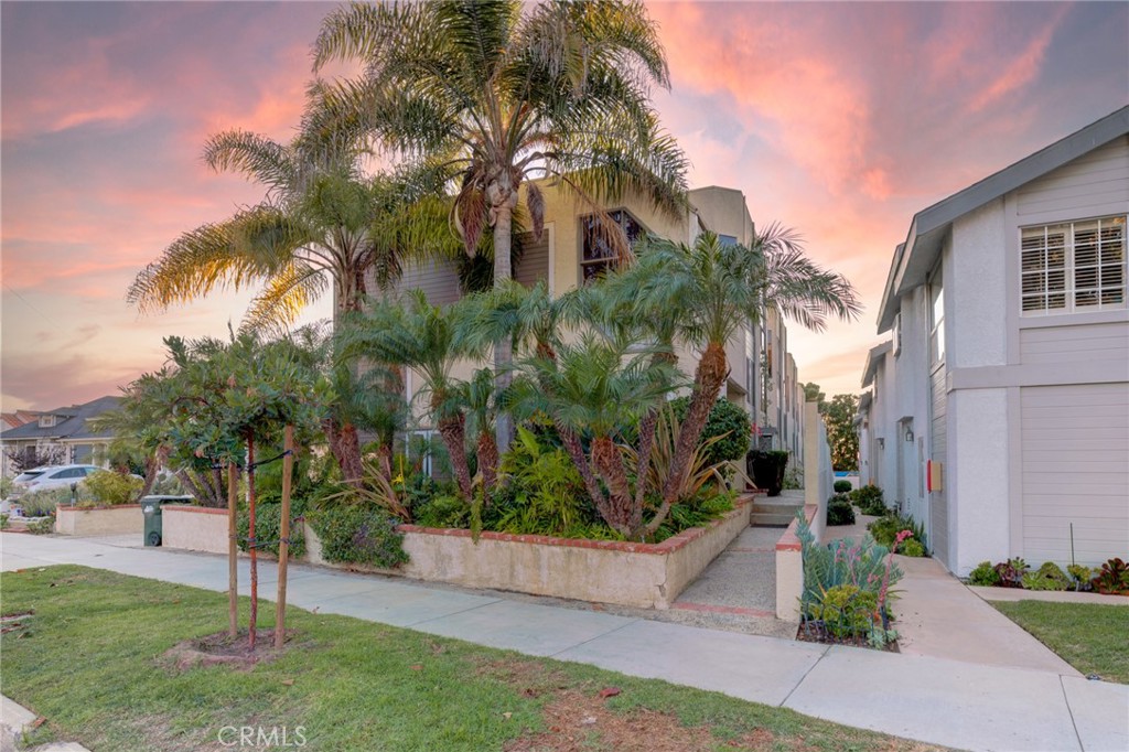 217 S Helberta Avenue #4