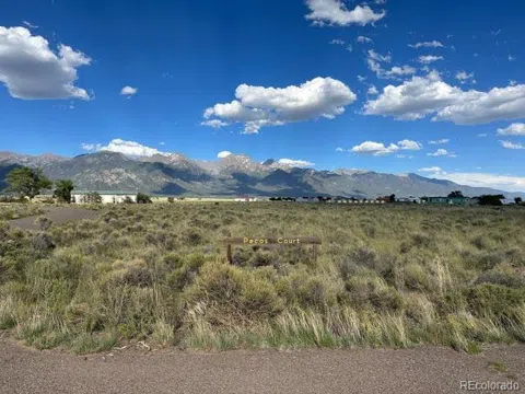 305 Pecos Court