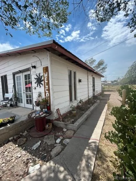 254 W 5th Street