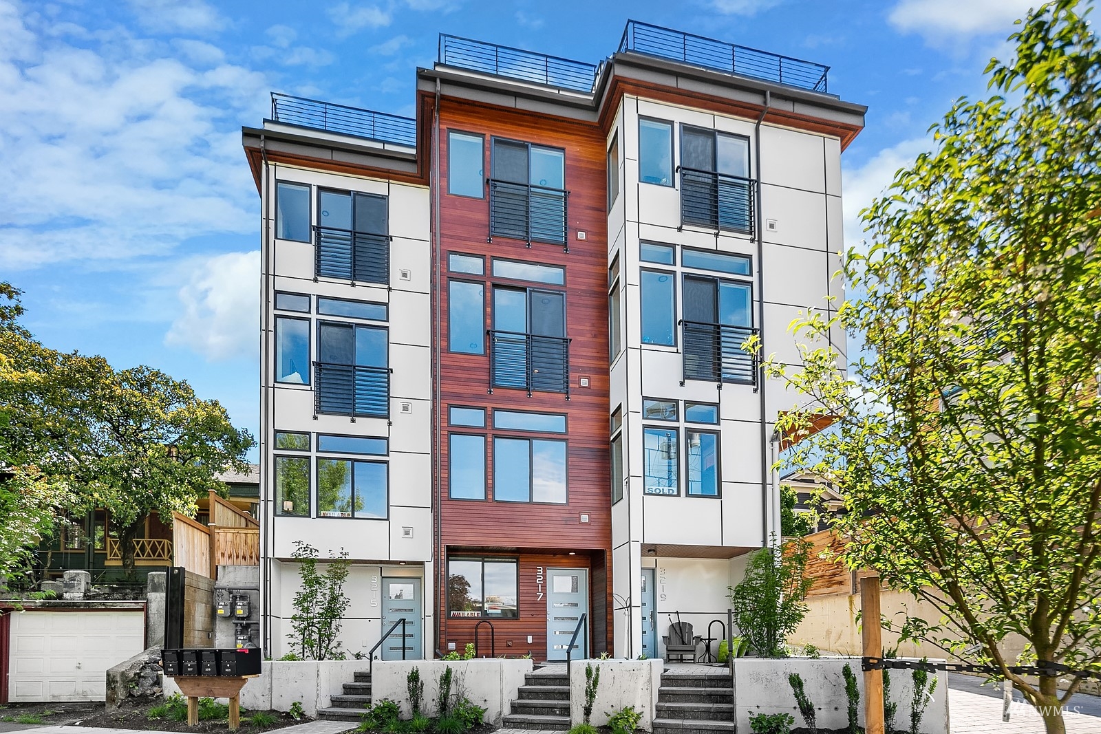 3217 Fuhrman Avenue E