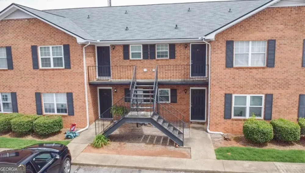 2165 Milledge Drive S #B6